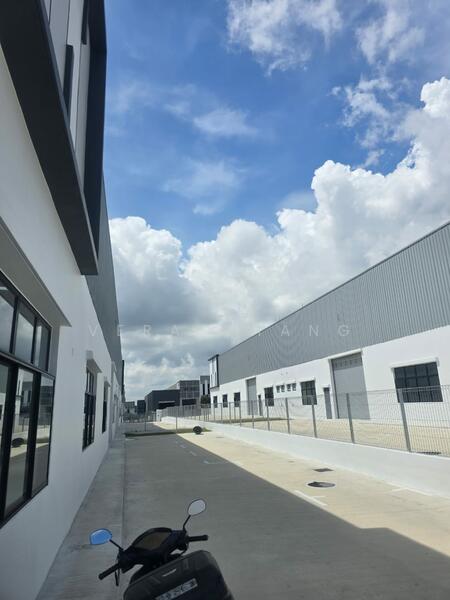Untuk Disewa - Eco Business Park 1 Semi D Factory