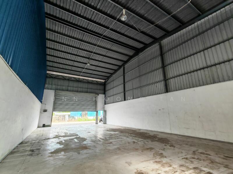 Untuk Disewa - Warehouse at Kampung Dato Lee Kim Sai