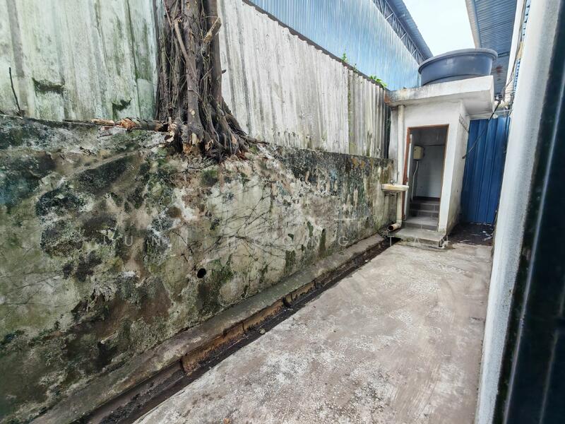 Untuk Disewa - Warehouse at Kampung Dato Lee Kim Sai