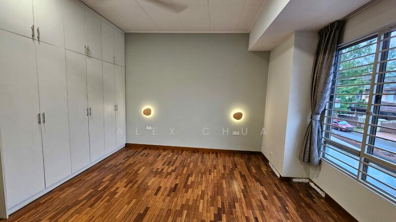 Untuk Disewa - Anggerik Eria @ Kota Kemuning