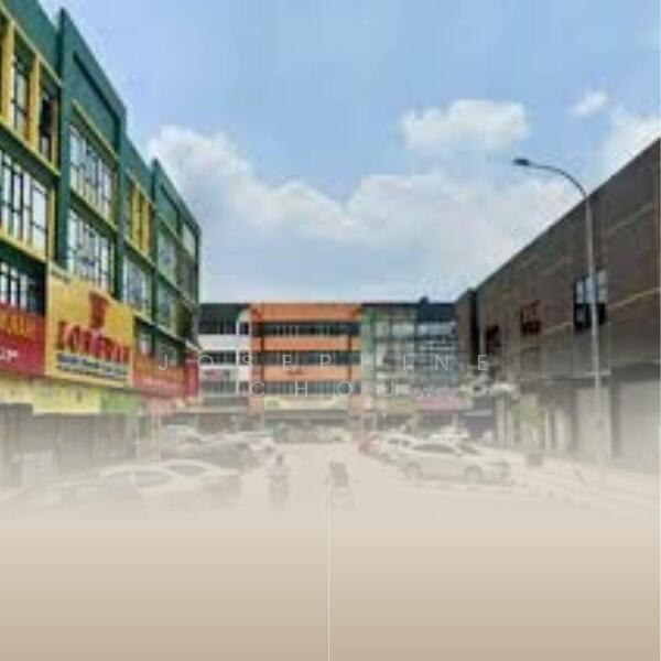 For Rent - Shah Alam Seksyen 25 - 4 Storey Shop Office