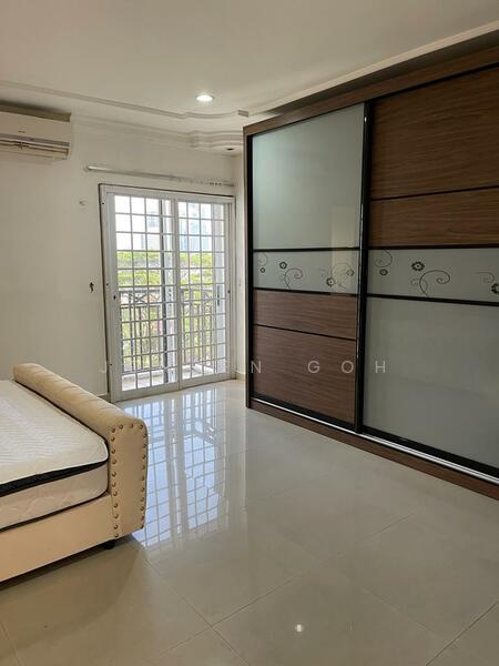 For Rent - Pelita Indah