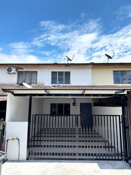 For Sale - Kluang Kluangs