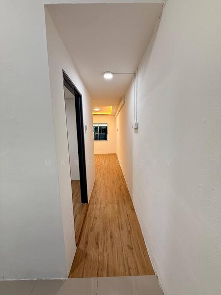 For Sale - Kluang Kluangs