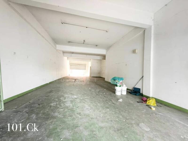 For Sale - Klang Bandar Putera 2 (Facing Mainroad 2storey Shop 22x70)