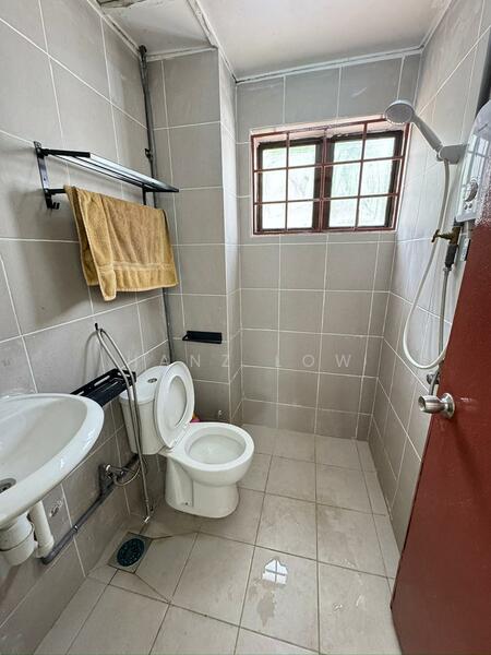 Untuk Disewa - (Partly Furnished + Good Condition) 3 Sty Taman Cheras Utama @ Cheras