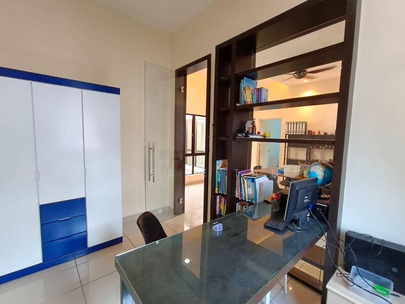 For Sale - Kulai Kulai Kulais