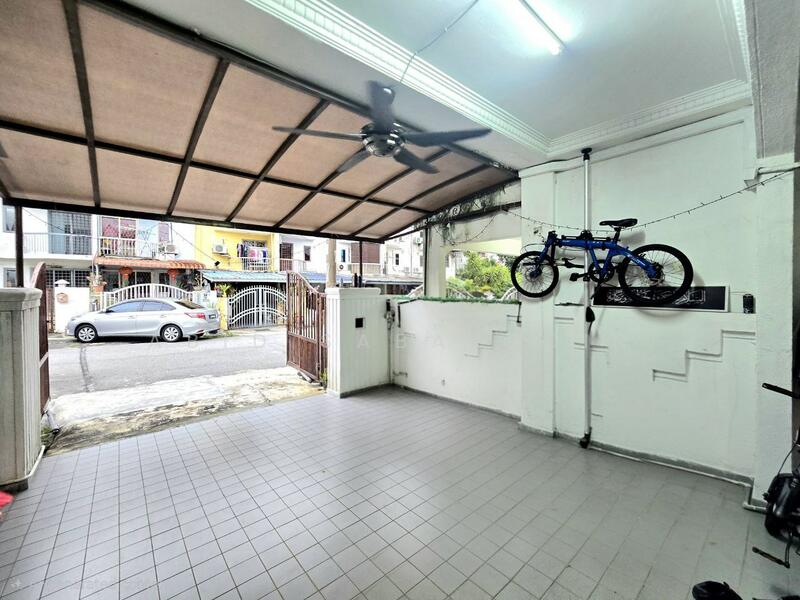 Untuk Dijual - Renovated 2 Storey Terrace @ Taman Muda, Ampang