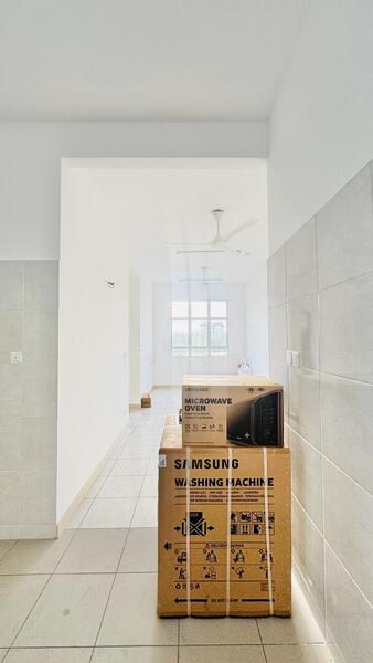 Untuk Disewa - Residensi Advena