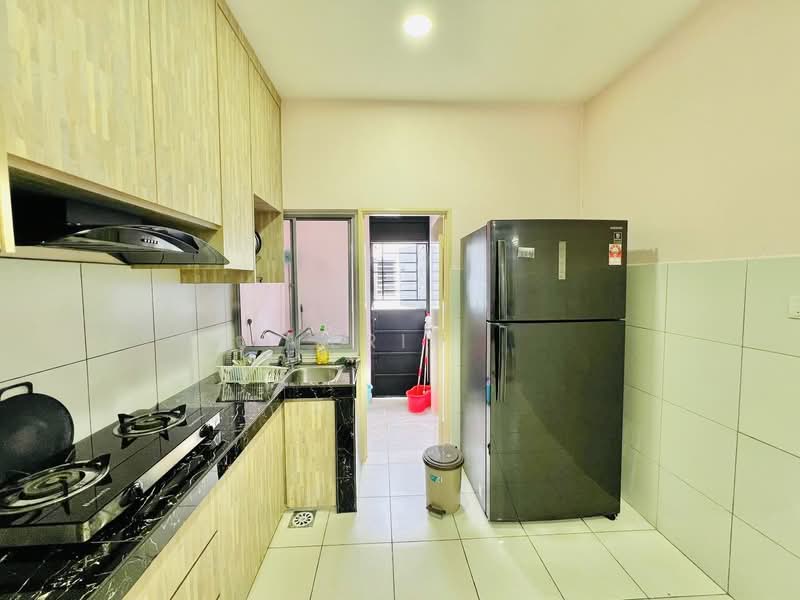 Rumah Teres 2-Tingkat untuk Disewa di Kuala Selangor (Selangor) - Erin Yusof - Kitchen - PropertyGuru.com.my