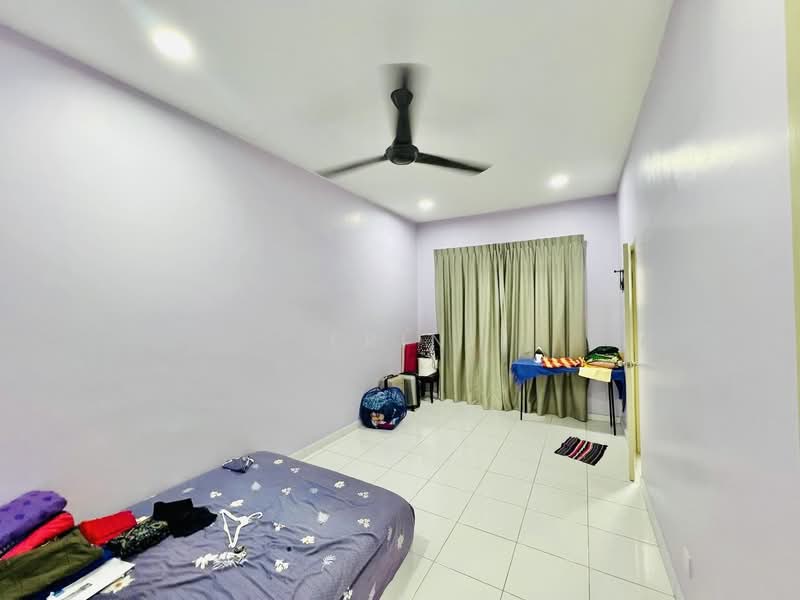 Rumah Teres 2-Tingkat untuk Disewa di Kuala Selangor (Selangor) - Erin Yusof - Bedroom - PropertyGuru.com.my