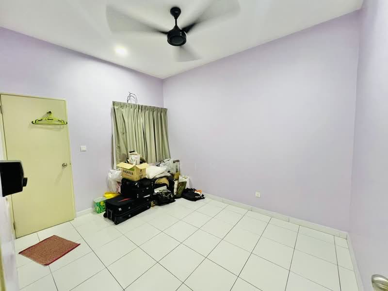 Rumah Teres 2-Tingkat untuk Disewa di Kuala Selangor (Selangor) - Erin Yusof - Bedroom - PropertyGuru.com.my
