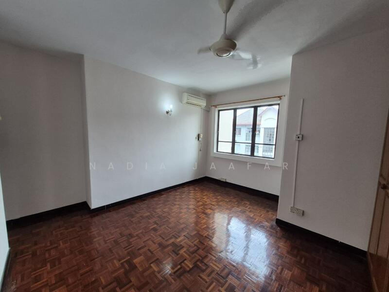 Untuk Dijual - Sri Ayu