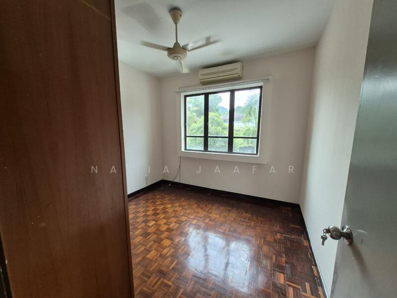 Untuk Dijual - Sri Ayu