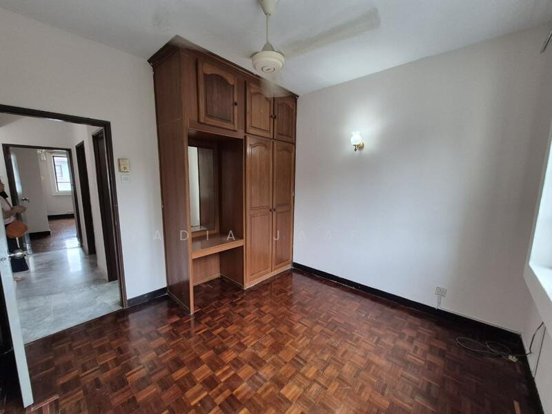 Untuk Dijual - Sri Ayu