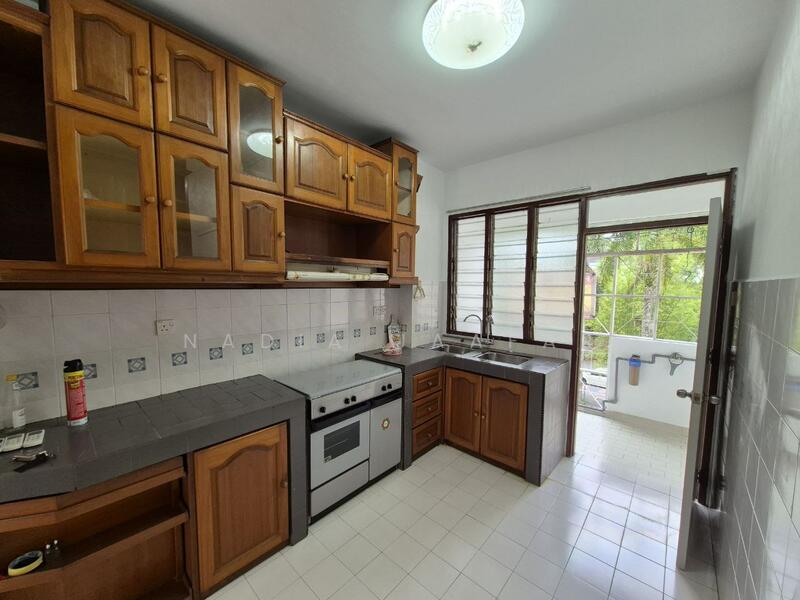 Untuk Dijual - Sri Ayu