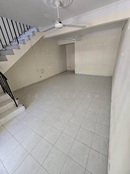 Untuk Dijual - Jalan Pulasan , Taman Kota Masai, Pasir Gudang, Johor
