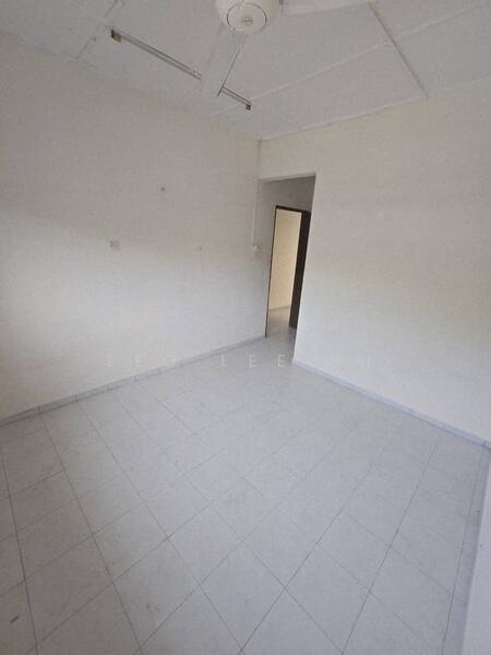 Untuk Dijual - Jalan Pulasan , Taman Kota Masai, Pasir Gudang, Johor