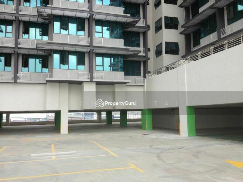 For Sale - Centrestage Designer Suite