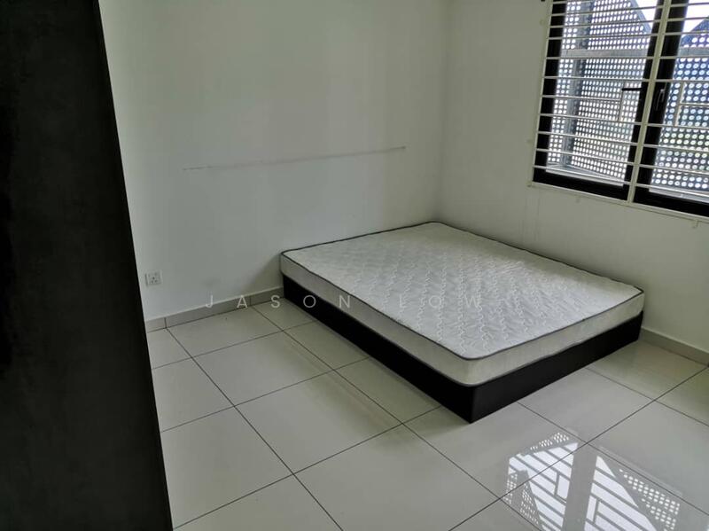 Untuk Disewa - Avenue D'Vogue