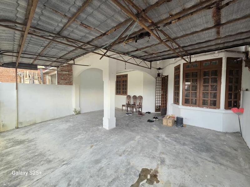 Untuk Dijual - Jalan Hang Tuah, Taman Skudai Baru , Skudai