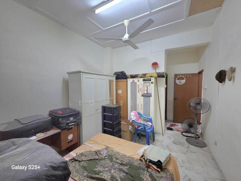 Untuk Dijual - Jalan Hang Tuah, Taman Skudai Baru , Skudai