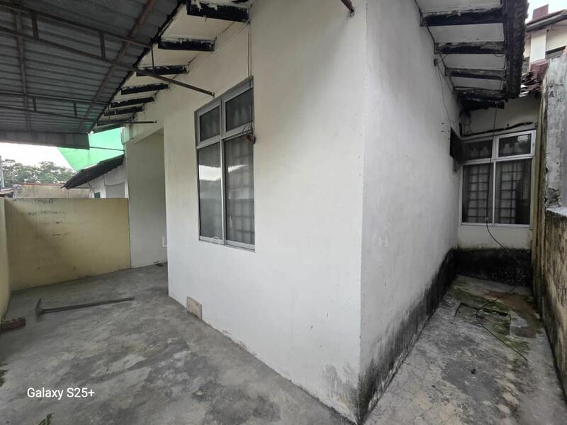 Untuk Dijual - Jalan Hang Tuah, Taman Skudai Baru , Skudai