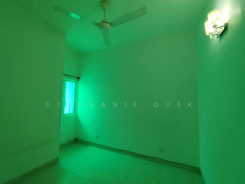 Untuk Disewa - Setia Perdana Setia Alam 2-Storey Partial Furnished Terrane House