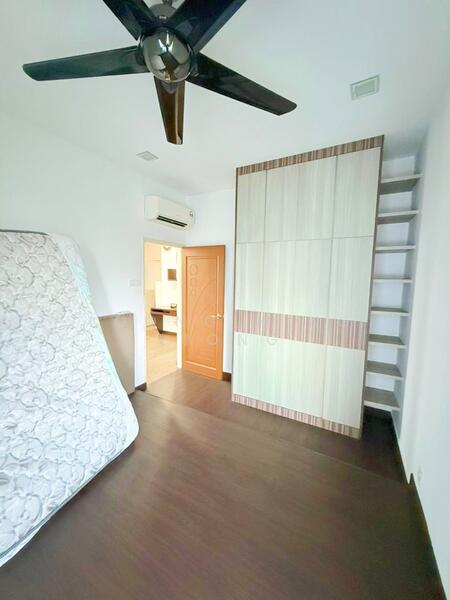 For Rent - D'Rich Executive Suites