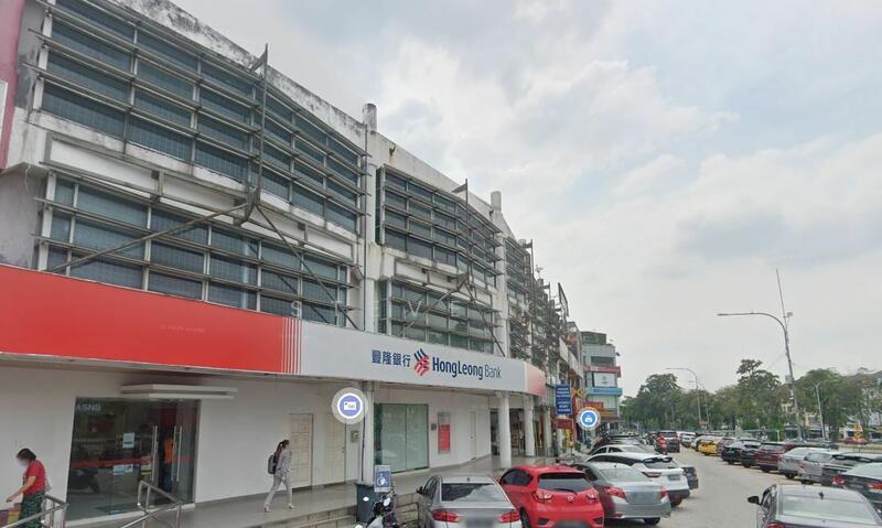 For Rent - Shop at Taipan Business Centre