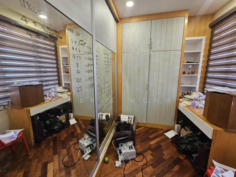 Untuk Dijual - Glenmarie Cove