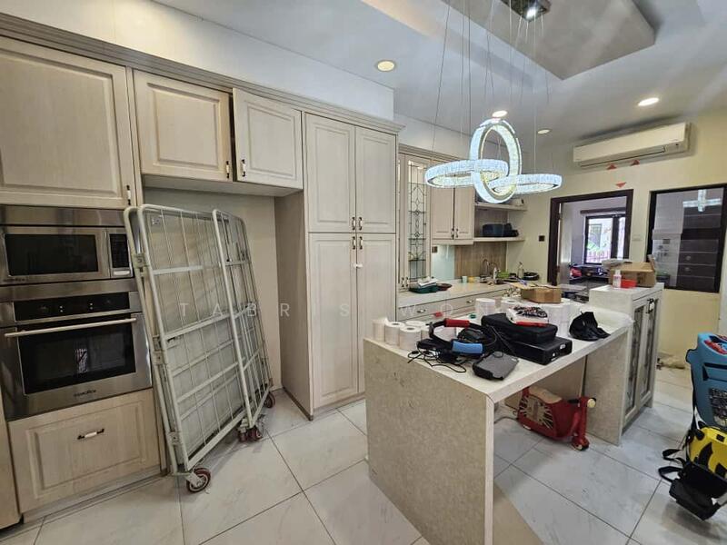 Untuk Dijual - Glenmarie Cove