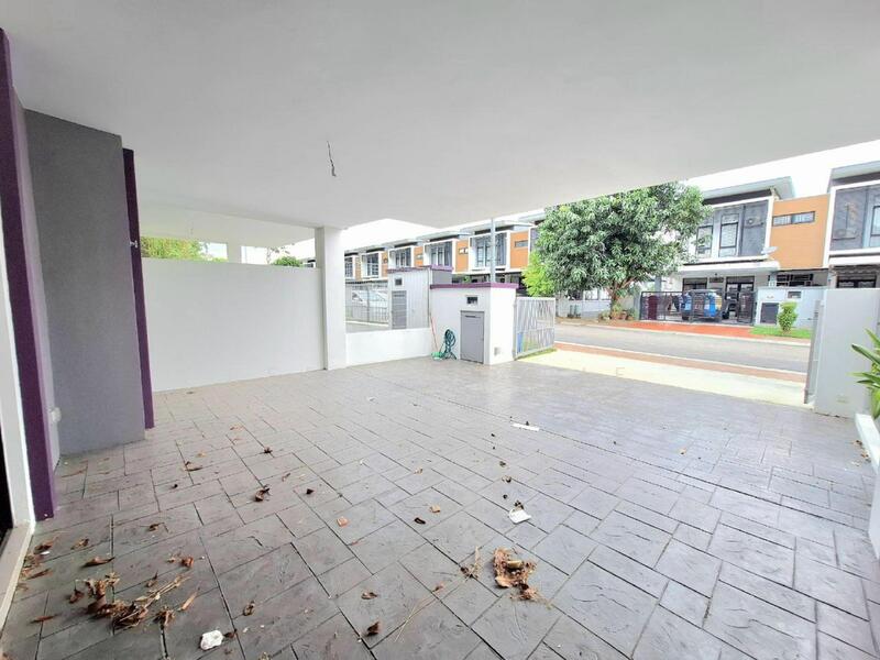 Untuk Dijual - Superlink Double Storey Iris U12 Shah Alam