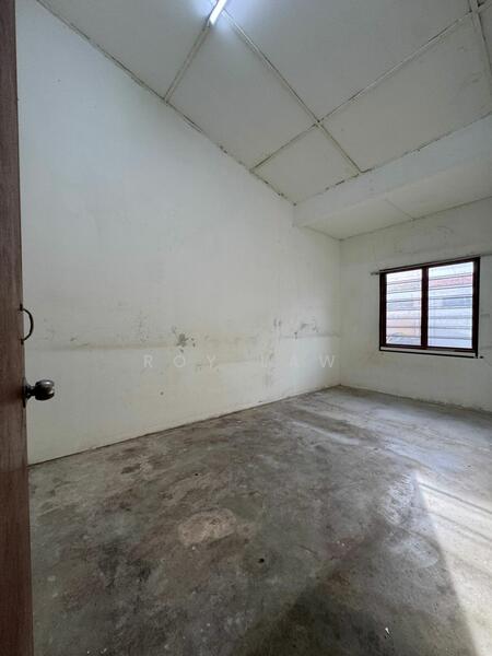 Untuk Disewa - Taman Bandar Baru Lukut Jaya