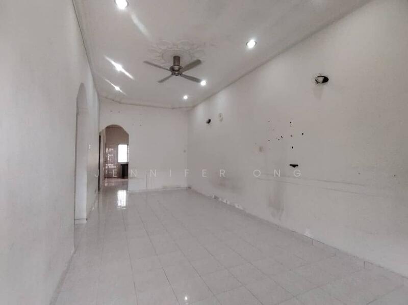 Untuk Dijual - Taman Pulai Utama