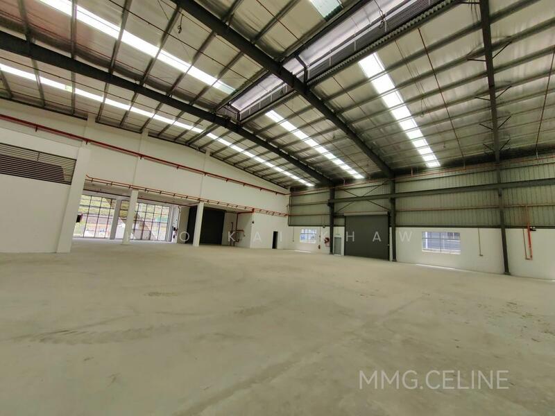 For Rent - Shah Alam Warehouse with Office (25ft Ceiling | CF)