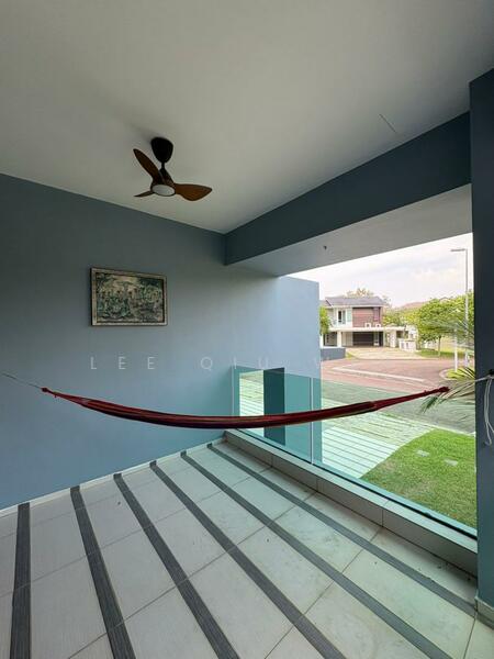 Untuk Disewa - East Ledang