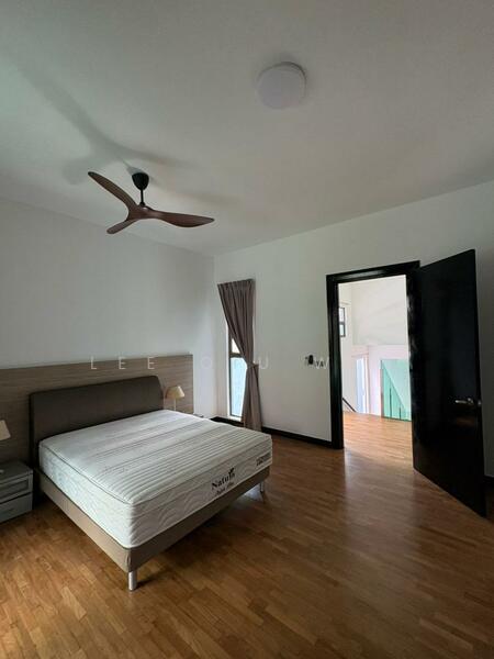 Untuk Disewa - East Ledang