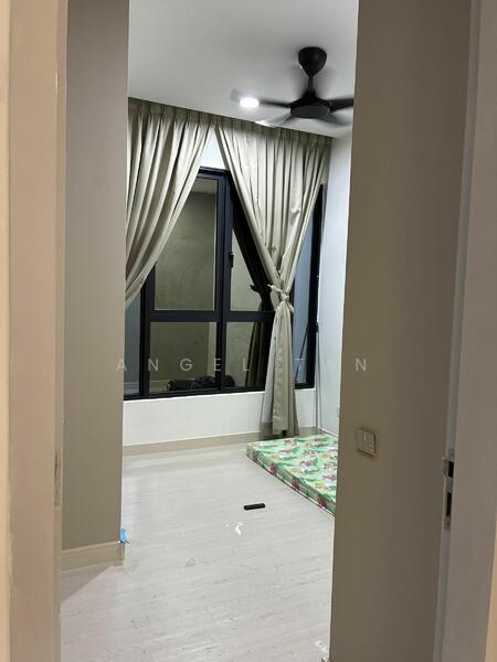 For Rent - The Rainz