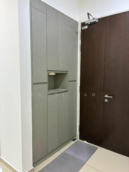 For Rent - The Rainz