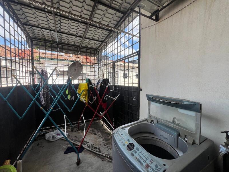 Untuk Dijual - Seksyen 8