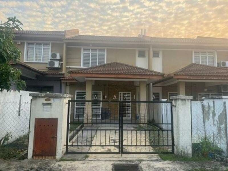 For Sale - Taman Saujana Rawang