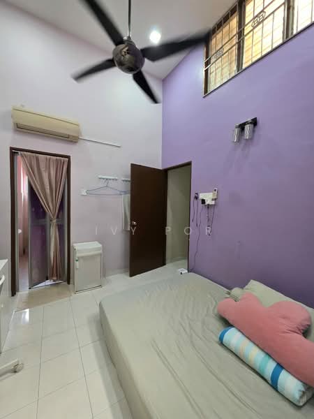2-storey Terraced House for Sale in Kota Pendamar (Klang) - Ivy Por - Bedroom - PropertyGuru.com.my