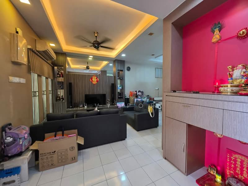 2-storey Terraced House for Sale in Kota Pendamar (Klang) - Ivy Por - Living Room - PropertyGuru.com.my