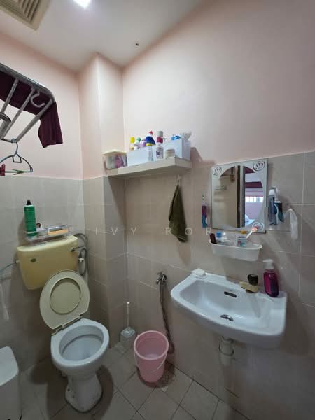 2-storey Terraced House for Sale in Kota Pendamar (Klang) - Ivy Por - Bathroom - PropertyGuru.com.my