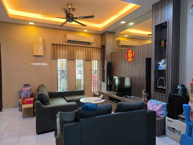 2-storey Terraced House for Sale in Kota Pendamar (Klang) - Ivy Por - Living Room - PropertyGuru.com.my