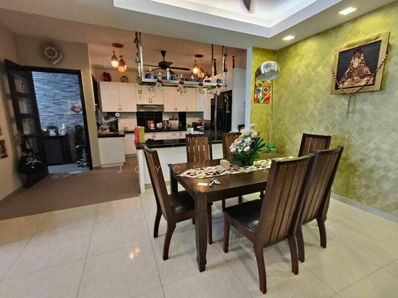 For Sale - USJ One Avenue Condo