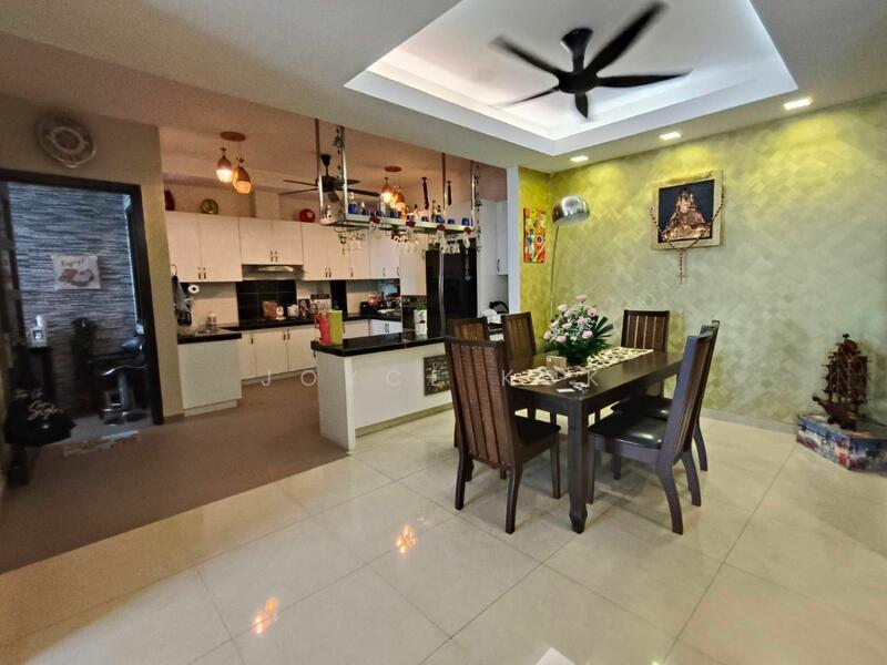 For Sale - USJ One Avenue Condo