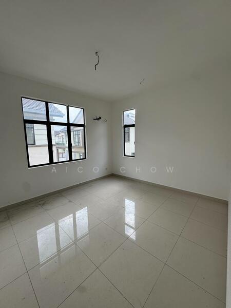 Untuk Dijual - Sri Klebang Grand Retreats Brand New & Never Occupied Double Storey Semi-D For Sale