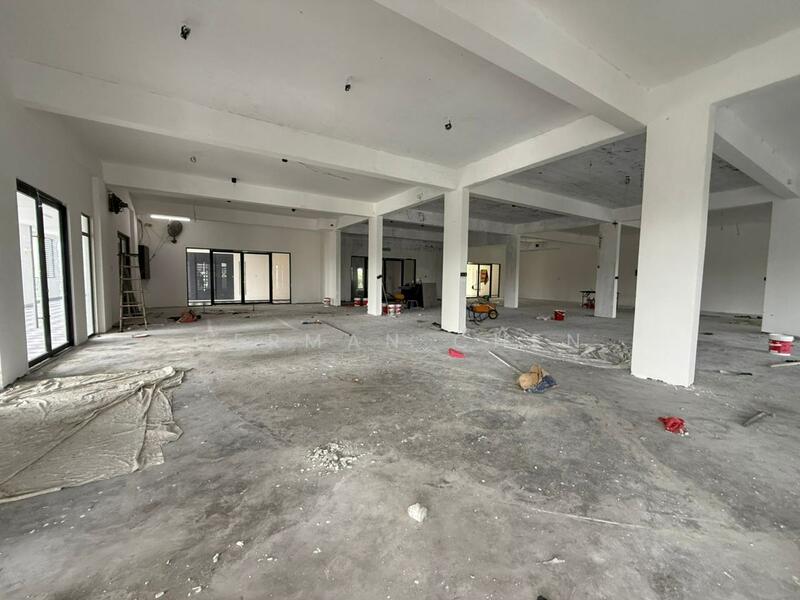 Untuk Disewa - Eco Palladium 1st Floor Corner Lot For Rent